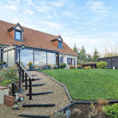 Cliquez pour en savoir plus...